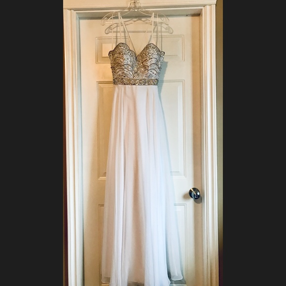 Madison James Special Occasions Dress - Picture 3 of 7